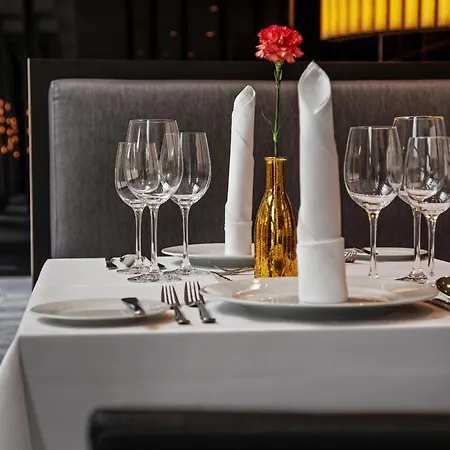 Steigenberger Airport Berlin 4*