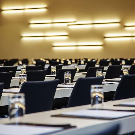 Otel Steigenberger Airport Berlin Schönefeld