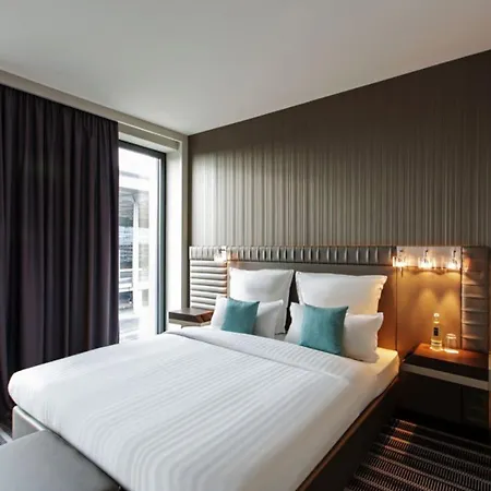 Hotel Steigenberger Airport Berlin 4*