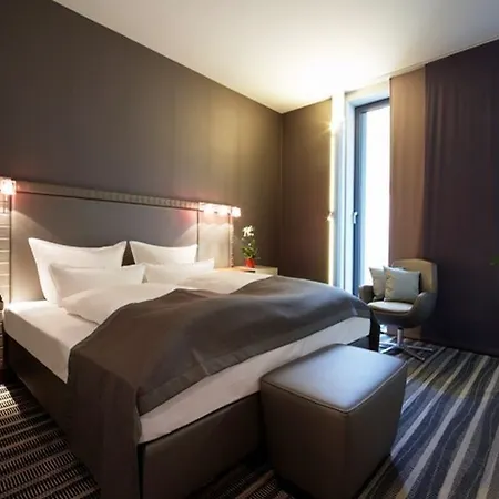 Hotel Steigenberger Airport Berlin 4*