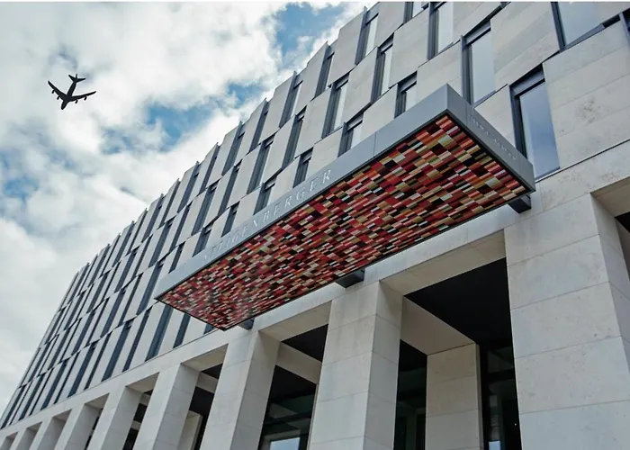 Steigenberger Airport Berlin 호텔 4*