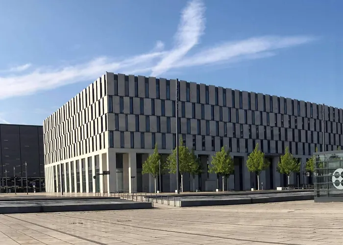 Steigenberger Airport Berlin 4* 쇼네펠드