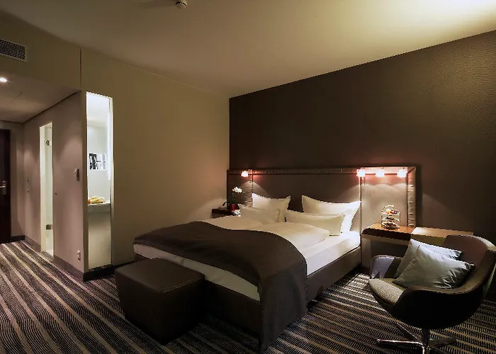 호텔 Steigenberger Airport Berlin 4*